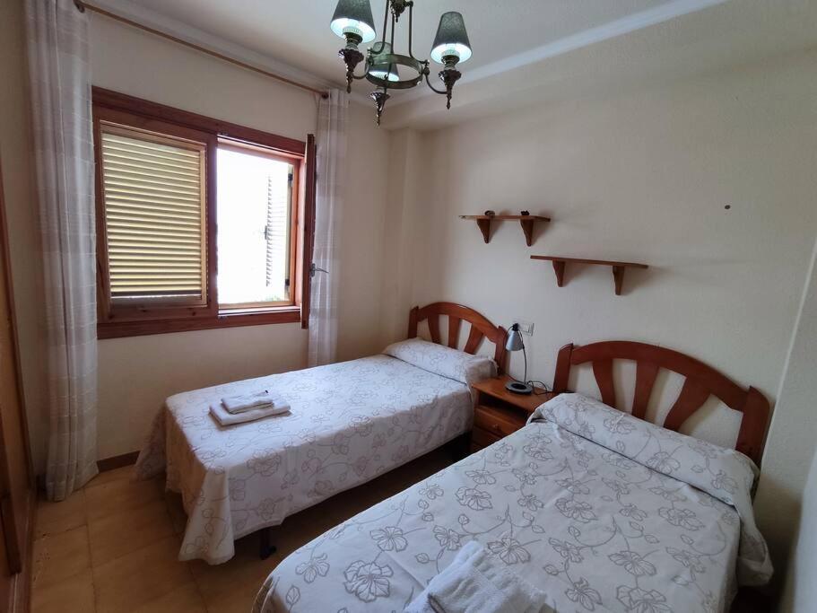 Apartamento Comodo A 300 Metros De La Playa Santa Pola Exterior foto